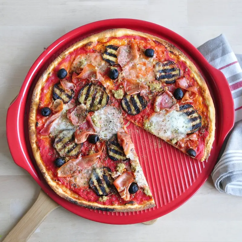 Emile Henry 37 Cm Perforated Pizza Stone 1