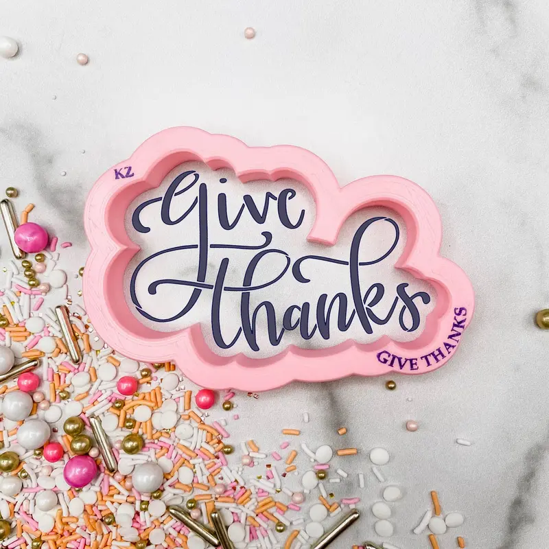 'Give Thanks' Holiday Cookie Cutter And Stencil (Style 2) 1