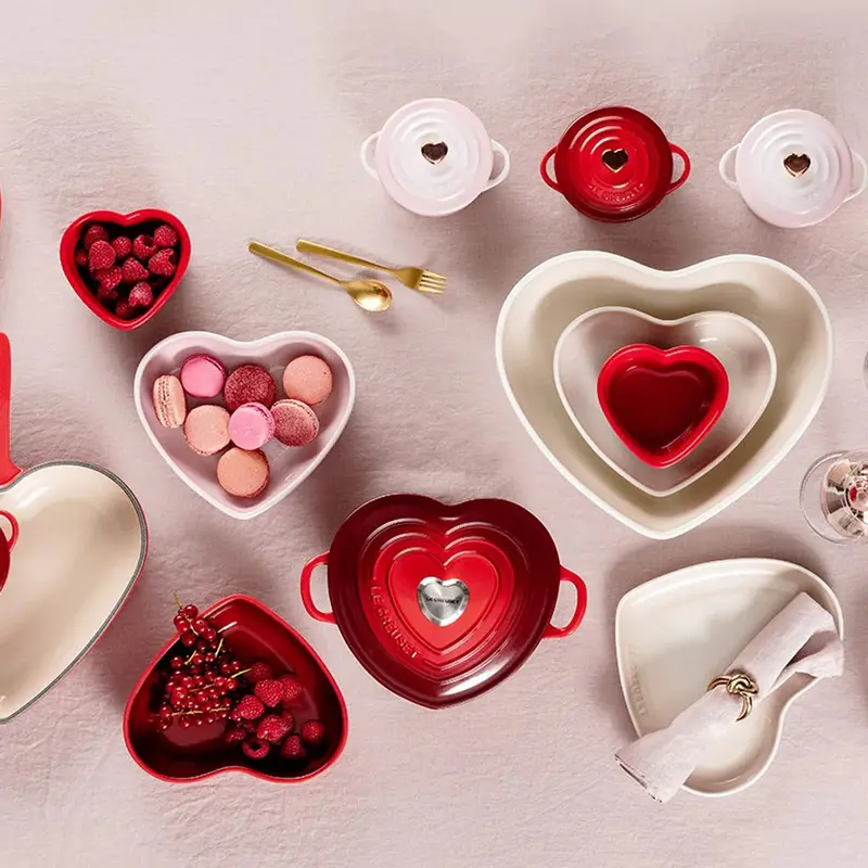 Le Creuset Heart-Shaped Deep Plate – 23 Cm Diameter 1