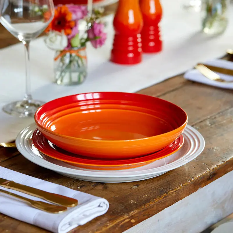 Le Creuset Vancouver Deep Serving Bowl – 25 Cm 1